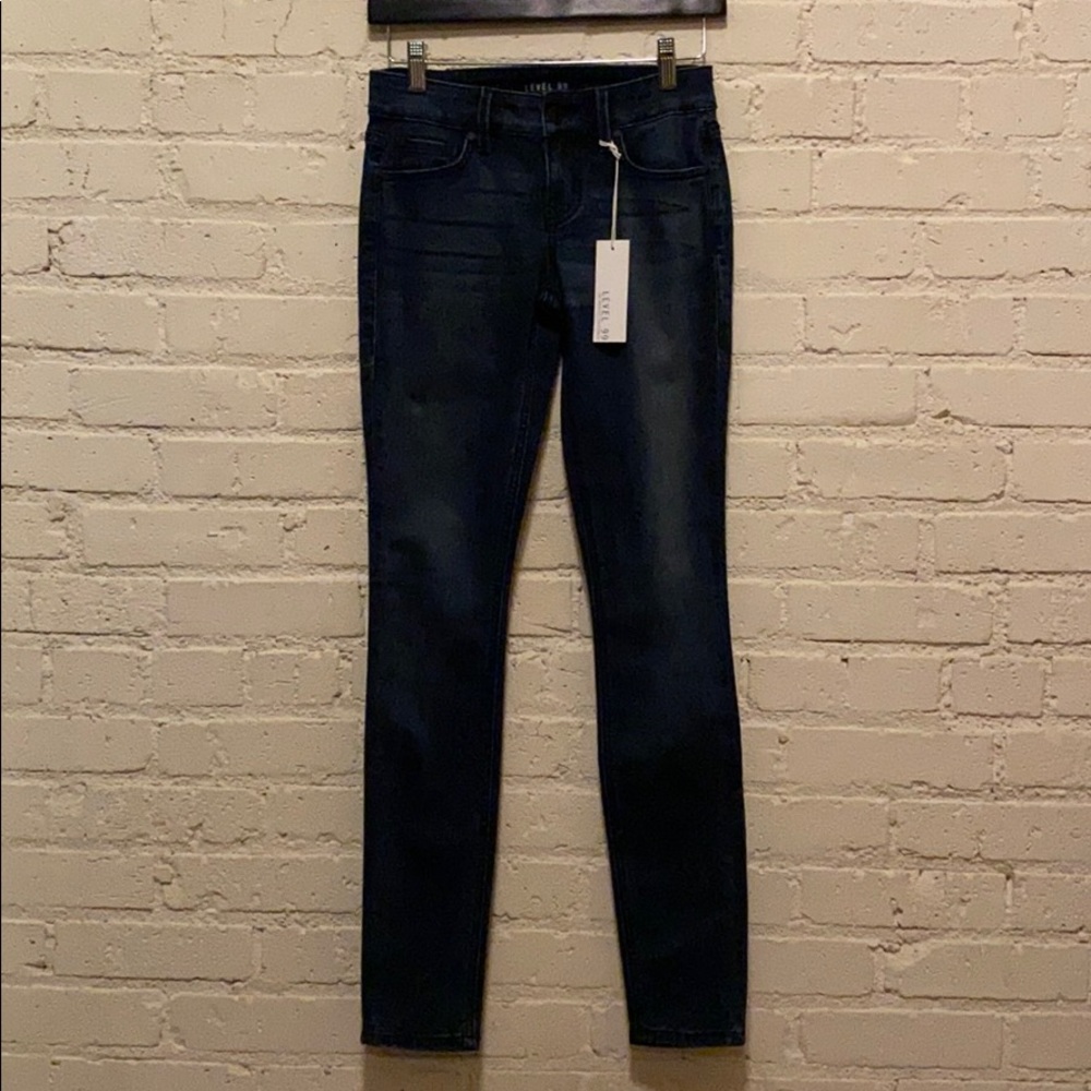Level 99 Liza Skinny Jeans in Solano